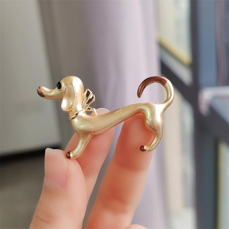 Cute Oil Dripping Dachshund Dog Alloy Brooch Clothing Pin Holiday Party Jewelry Gift