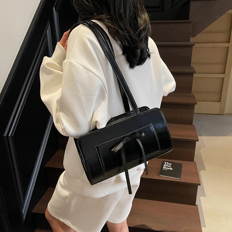 

Bag Women s Bag New Fashion Bow Tote Bag Portable Commuter Bag