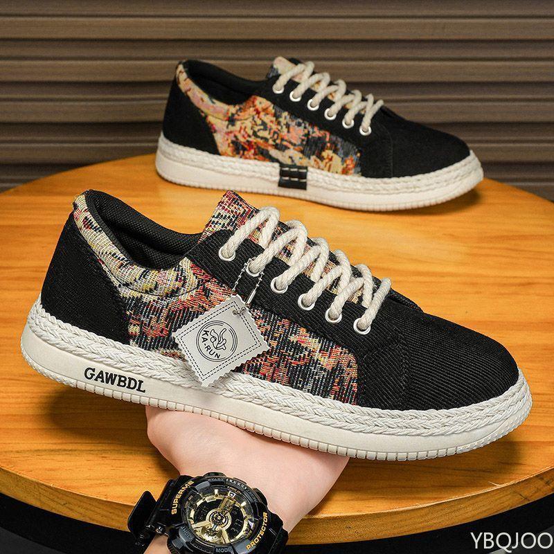 

New autumn breathable fashionable anti slip board shoes men lightweight comfortable soft soled low top casual shoes 40