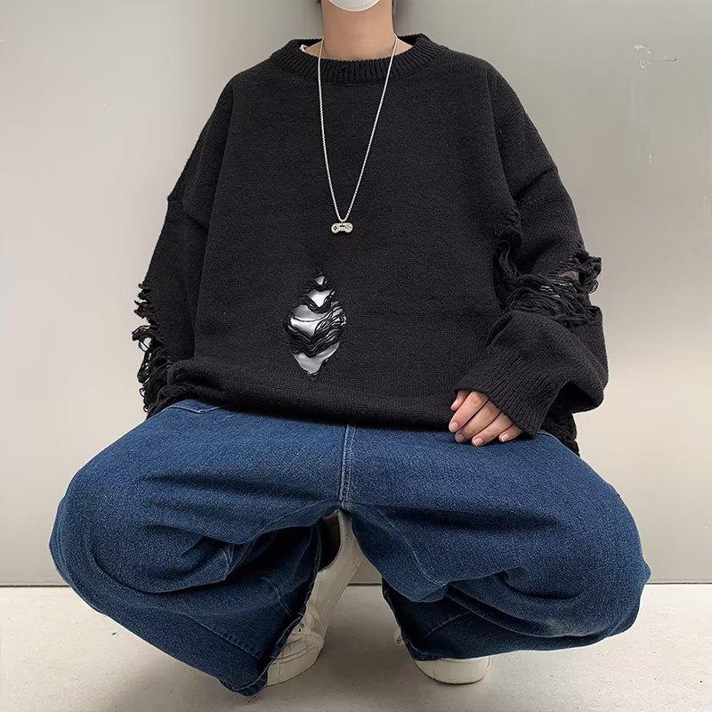 Autumn Men's Hole-Knit Sweater: New Lazy Style Pullover in Black or White