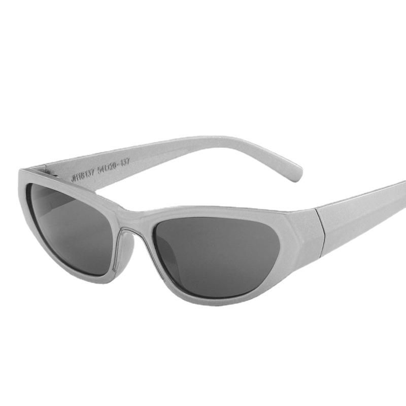 New  Punk Sunglasses Women Goggle Y2k Luxury Brand Sun Glasses 2000'S Shades Eyewear UV400 Female Designer Eyeglasses