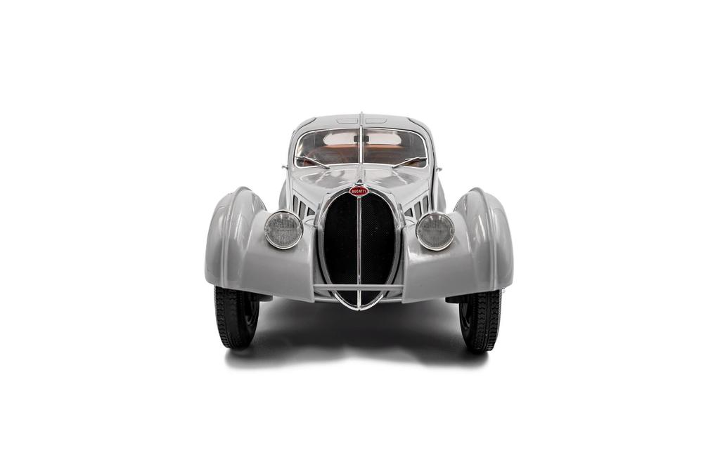 Solido Bugatti Atlantic 1/18 Scale Model Car Bugatti Atlantic Type 57 SC 1937 (Gray)