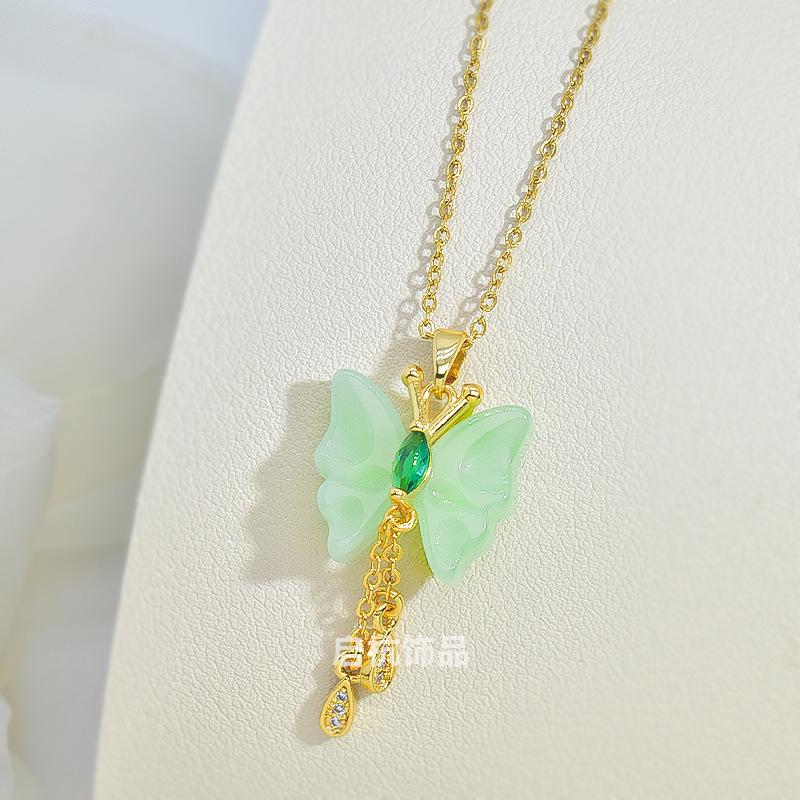 

Green Zircon Butterfly Necklace Female Trend Design Natural Wind