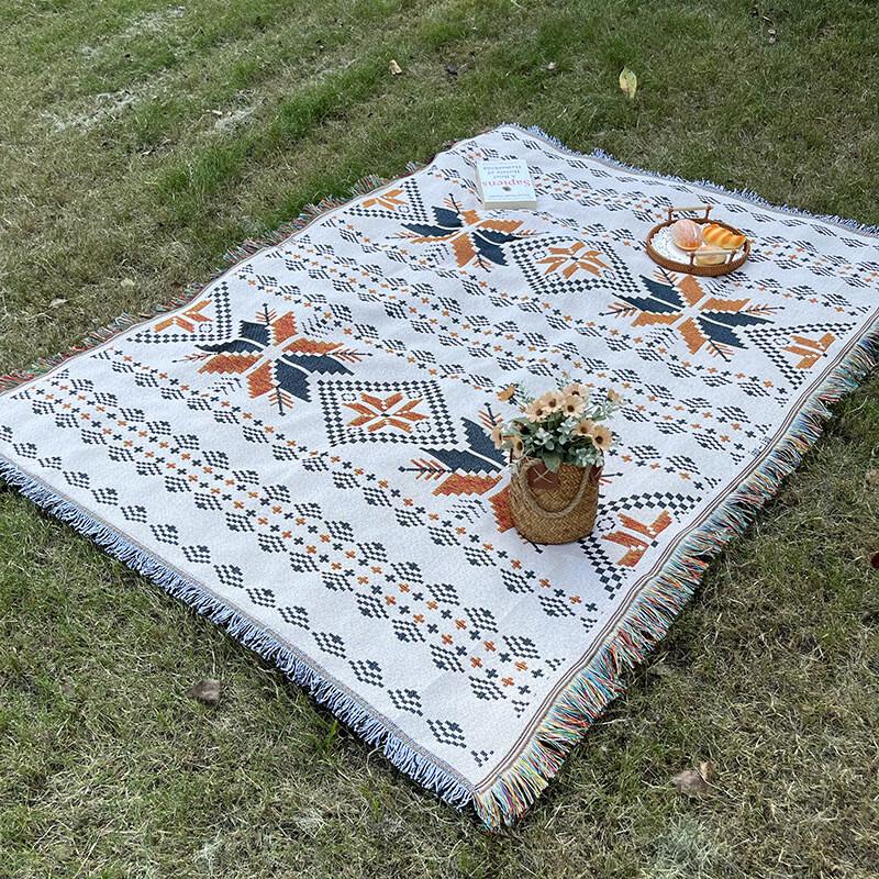 NuFeng Outdoor Camping Picnic Blanket - Persian Geometry