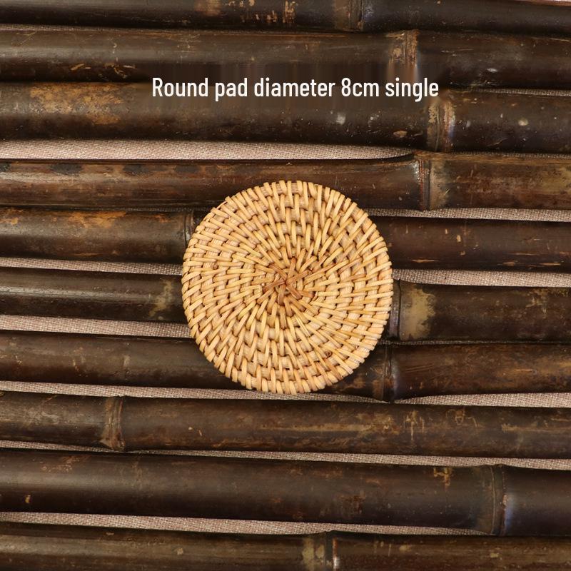 Hand-Woven Rattan Coaster & Non-Slip Table Mat Set: Heat-Resistant Placemats for Water Cups, Teapots, Bowls, Plates & Dining Tables.