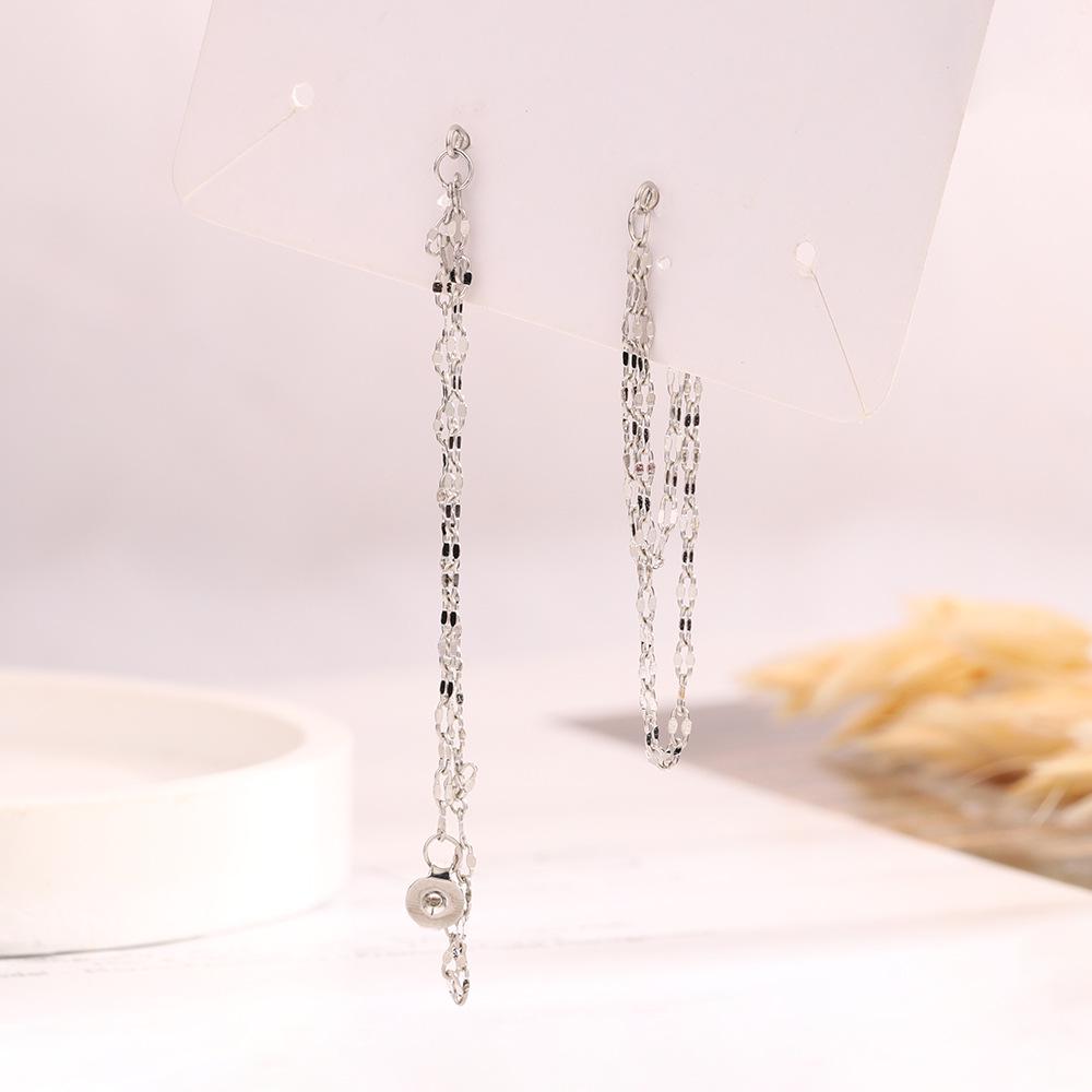 Double-Layer Tassel Lip Chain Earrings: Slimming Design, Long Flash Chains, Niche Drop Ear Jewelry.