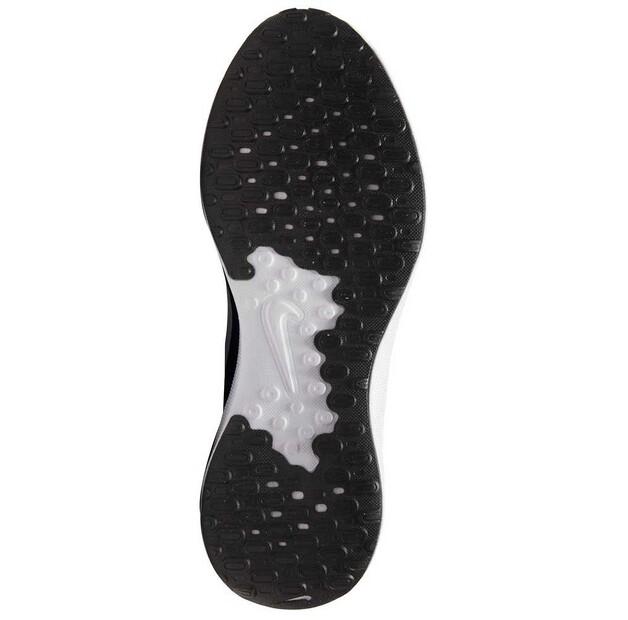 Nike Revolution 7 Sneaker