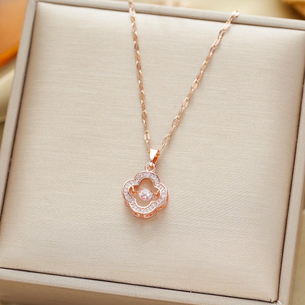 Fashion Titanium Steel Necklace For Women With Full Diamond Sparkling Four Leaf Clover Pendant Collarbone Chain Jewelry