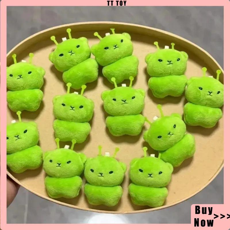 1 a 12 Piezas Dibujos Animados Mini Alienígena Verde Gato Espacial Muñeco de Peluche Colgante Llaveros Decoración de Bolsos Juguetes de Moda Regalos Sorpresa