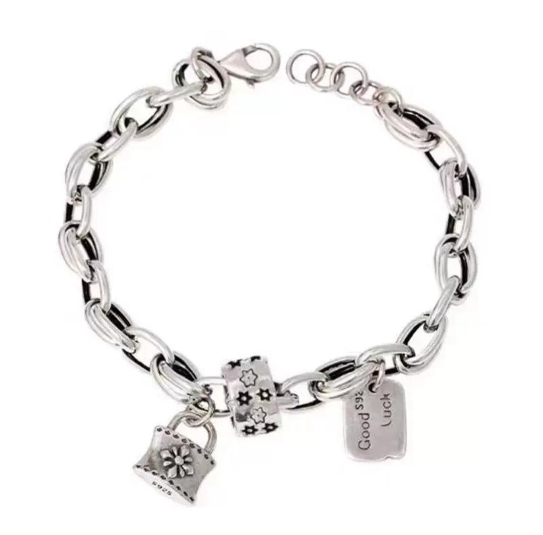 

Retro presbyopia lock hexagonal star bracelet Korean version niche design advanced cold wind couple jewelry sweet and cool match