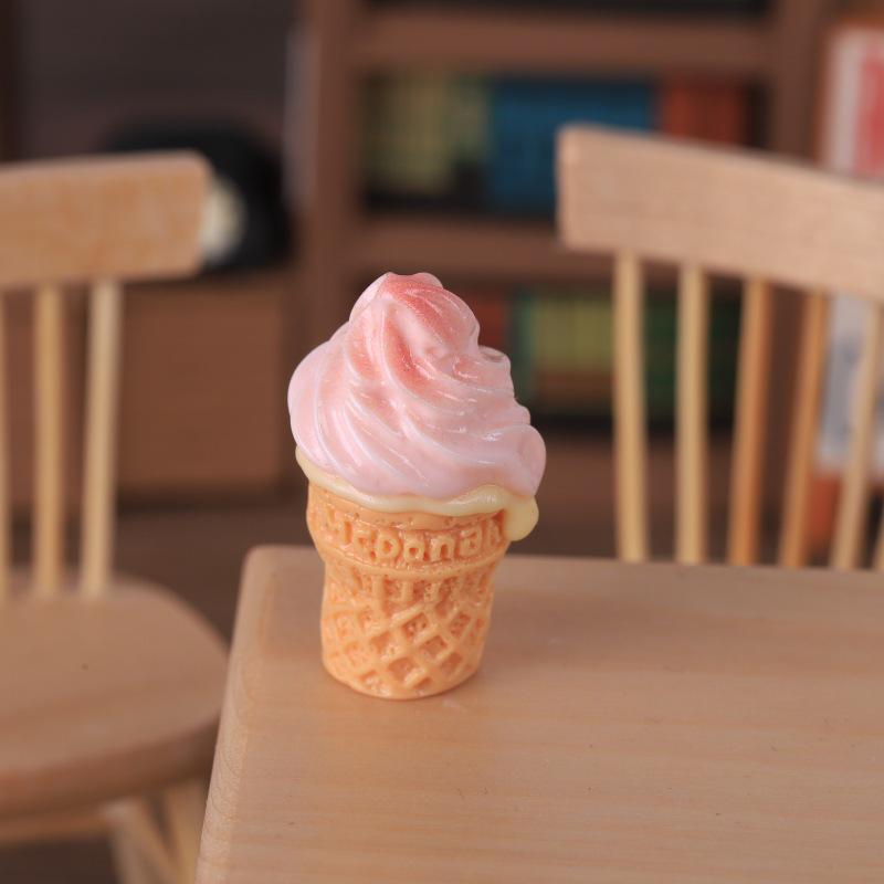 3D Ice Cream Cone Miniature Keychain Pendant Resin Ornament Decoration