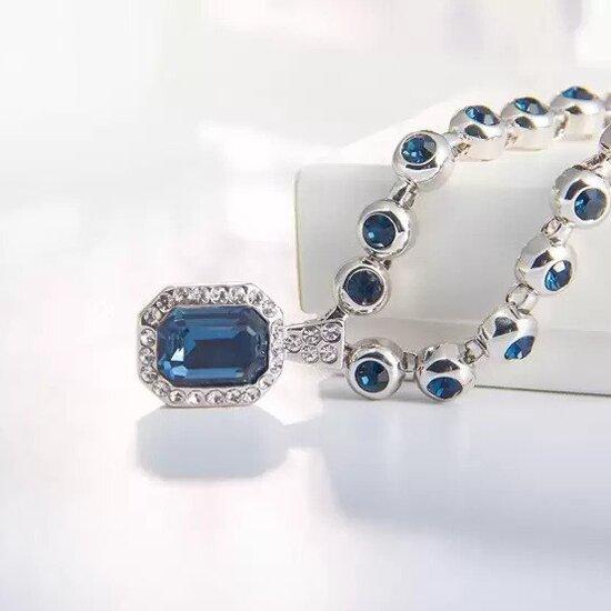 

Elements Divine Angelic Blue Designer Ожерелье для женщин Посеребренная подвеска из циркония