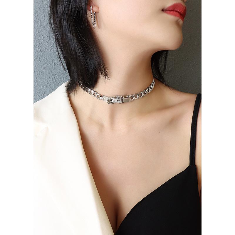 Exaggerated European-American Belt Buckle Necklace: NK Chain Clavicle Titanium Steel 18k Gold Choker for Women - P981