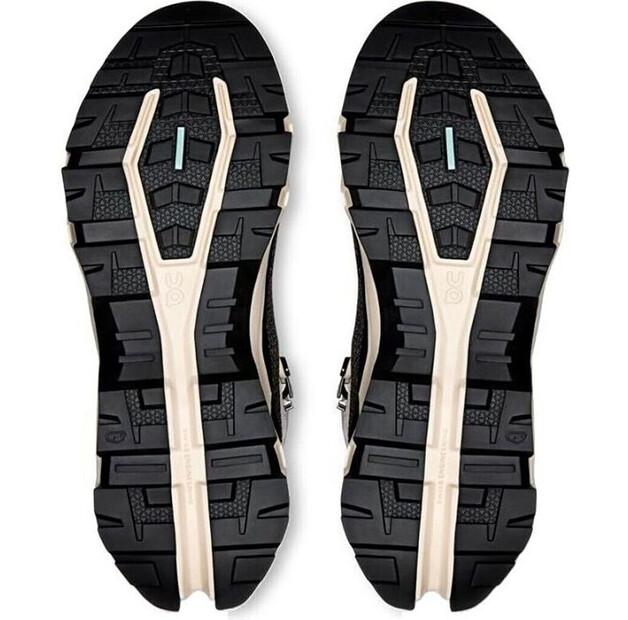 Треккинговые ботинки On Cloudrock Trek