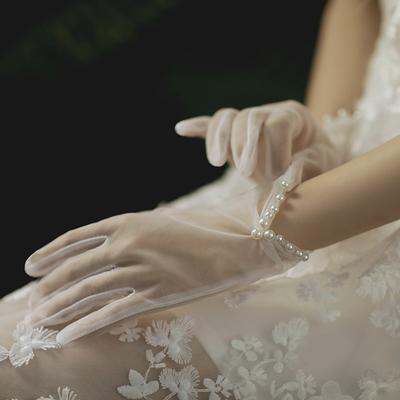 Exquisite Wedding Bridal Short White Lace Gloves Pearls Ruffle Edge Women Ladies Bride Bridesmaid Finger Wrist Handschuh