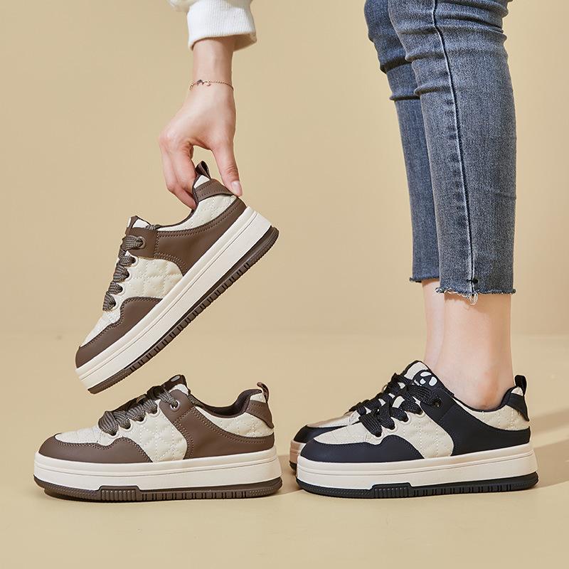 Versatile Platform White Shoes Women's 2025 New Real Soft Leather Campus Height-increasing Moral Training Shoes Fashion Trend Board Shoes