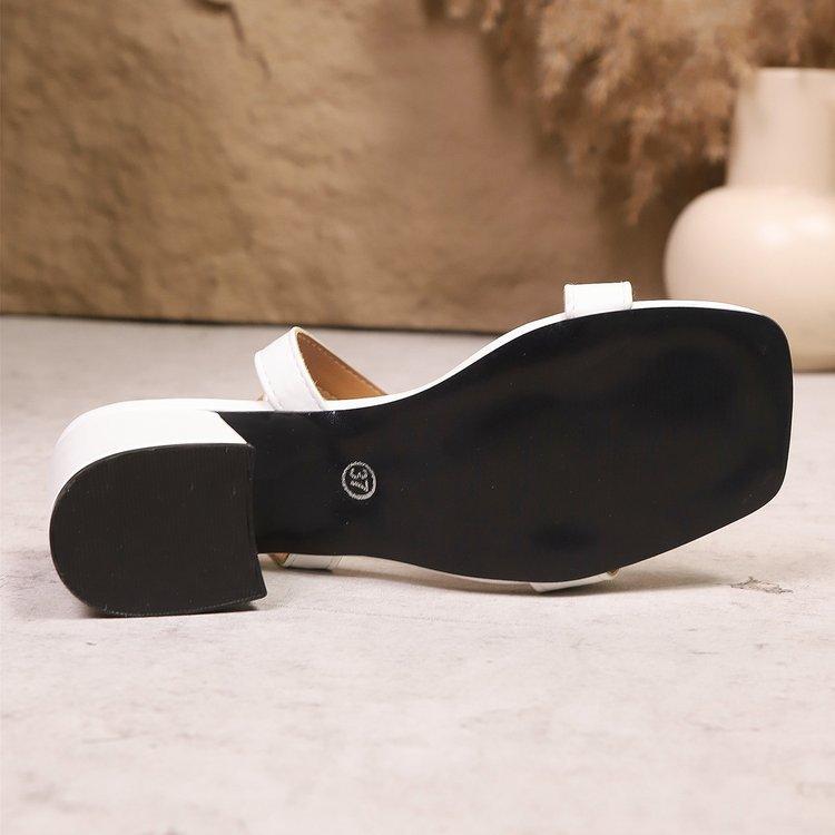 Große Sandalen für Damen, Mittlere Absätze für Damen, Hohe Absätze für Damen