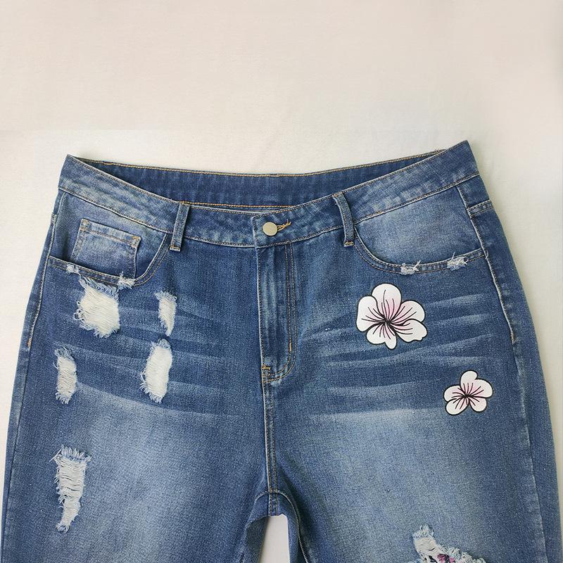 Jeans Rasgados con Calavera de Moda para Mujer - Estilo Europeo y Americano, Pierna Recta, Dobladillo Enrollado, Pantalones de Talla Grande