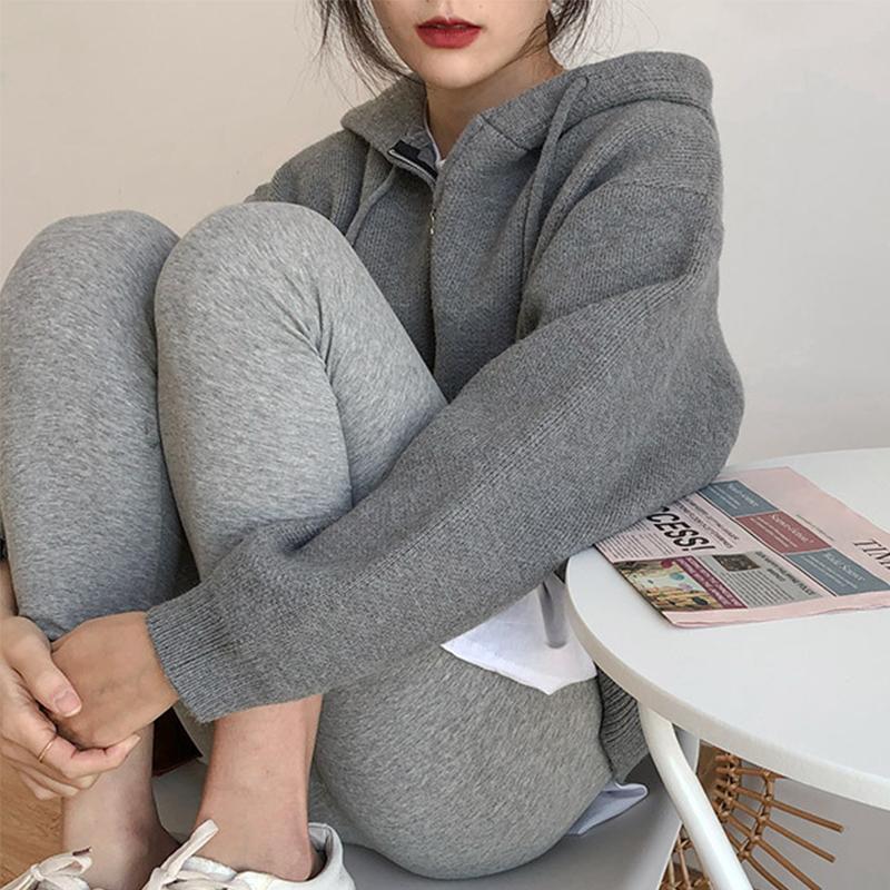 Вязаный кардиган с капюшоном на молнии — фото 7