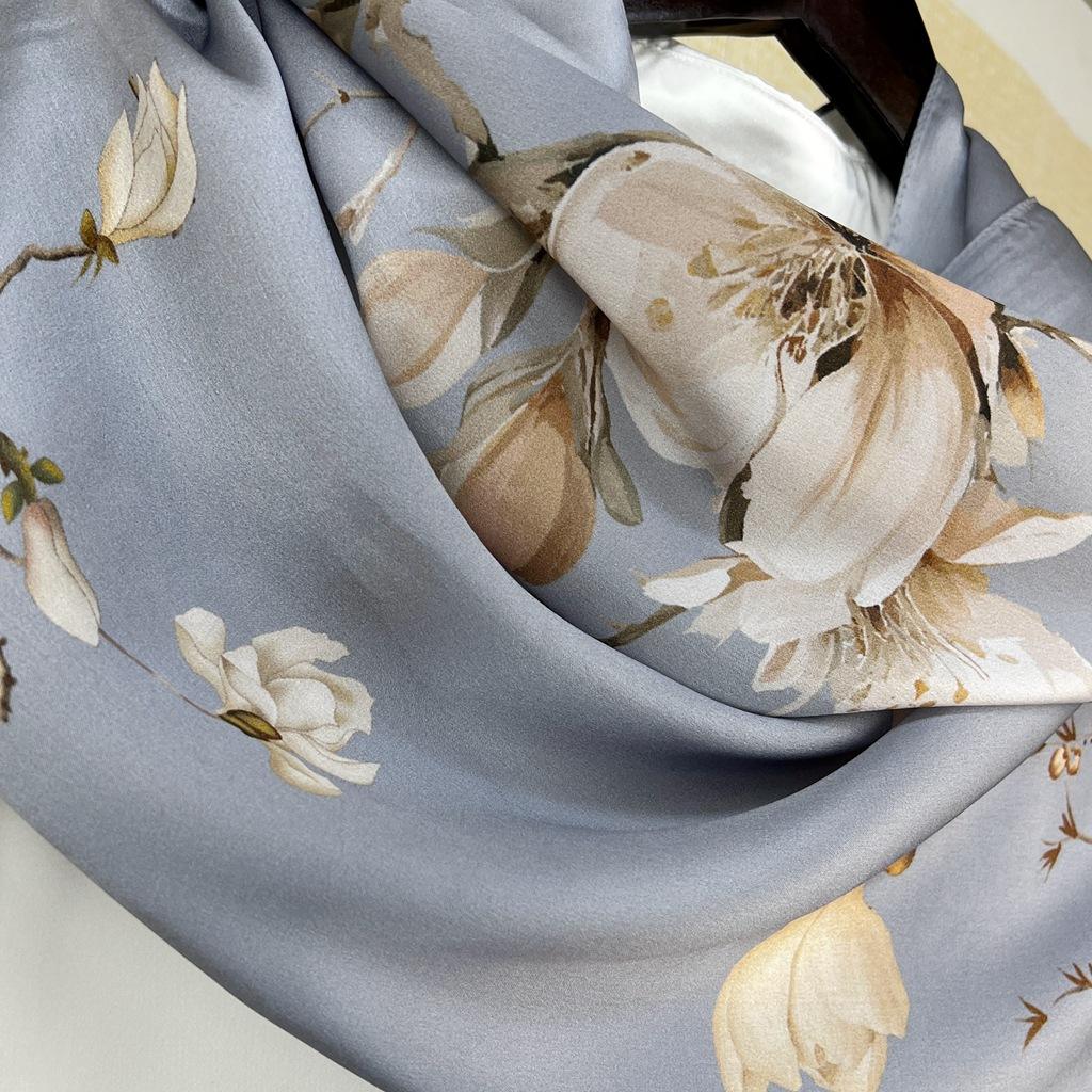 Hedvábný šátek Suzhou Dlouhý Šátek z morušového hedvábí pro matku středního věku Hedvábná šála Dárek ke Dni matek Národní styl Klasický hedvábný šátek