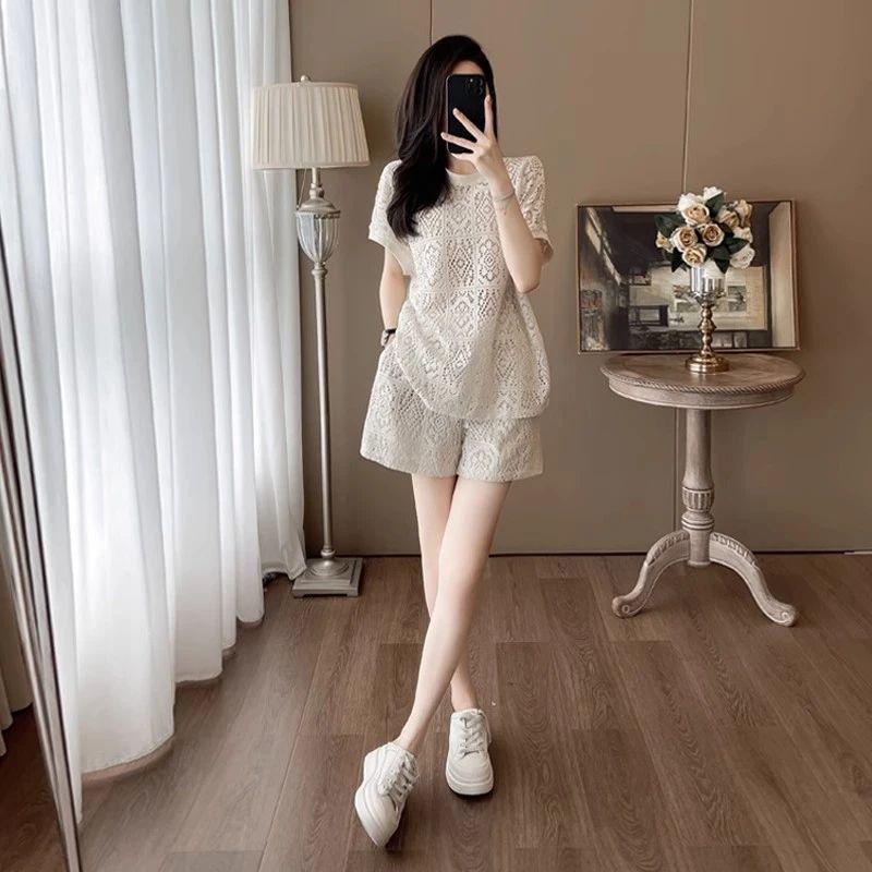 

Women s Summer Embroidered Lace Casual Two-Piece Set: Loose Short Sleeve Top & Shorts M (80-100 jin)