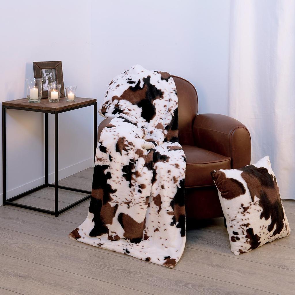SOFT BLANKET Cow 130x160 Cm WITH COW PATCHES Stylish