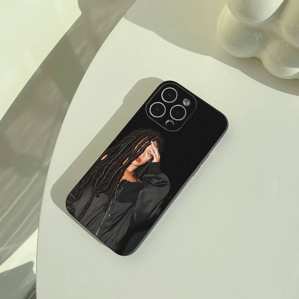 music -legend-Rihanna Phone Case For iPhone 17,16,15,14,13,12,11 Pro Max,16/15/14Plus,XS Soft Black Cover
