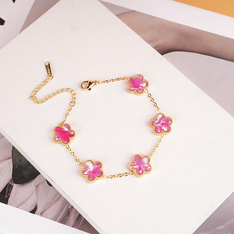 Trendy Lucky Double-Sided Mother-of-Pearl Four-Leaf Clover Bracelet - European  American Style in Titanium Steel 9mm Mother-of-Pearl Large