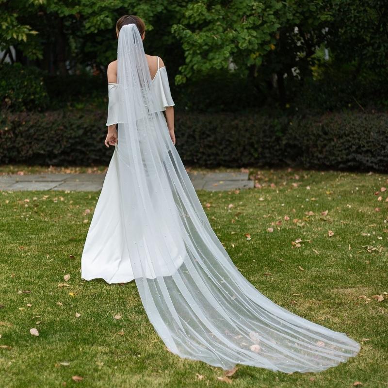 Kathedralenlänge Hochzeitschleier mit künstlichen Perlen Verzierungen Weicher Tüll Brautschleier mit Haarkamm Für Braut 150/200cm