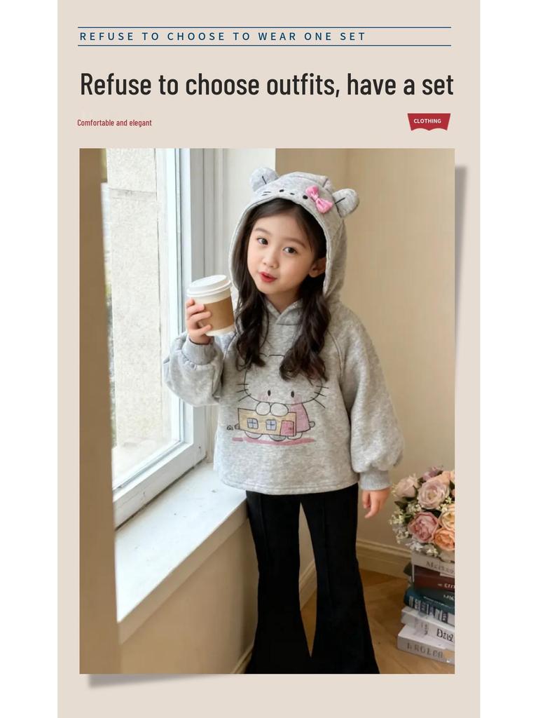 Çocuk Sonbahar/Kış 2025 Karikatür Fiyonklu Kapüşonlu Sweatshirt ve İspanyol Paça Pantolon Takımı