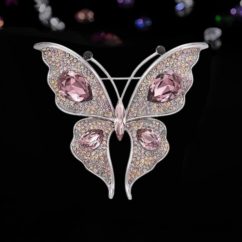 Yingyun Butterfly Brooch Is A High-end Women's Exquisite Crystal Butterfly Brooch with A Light Luxury Design Sense