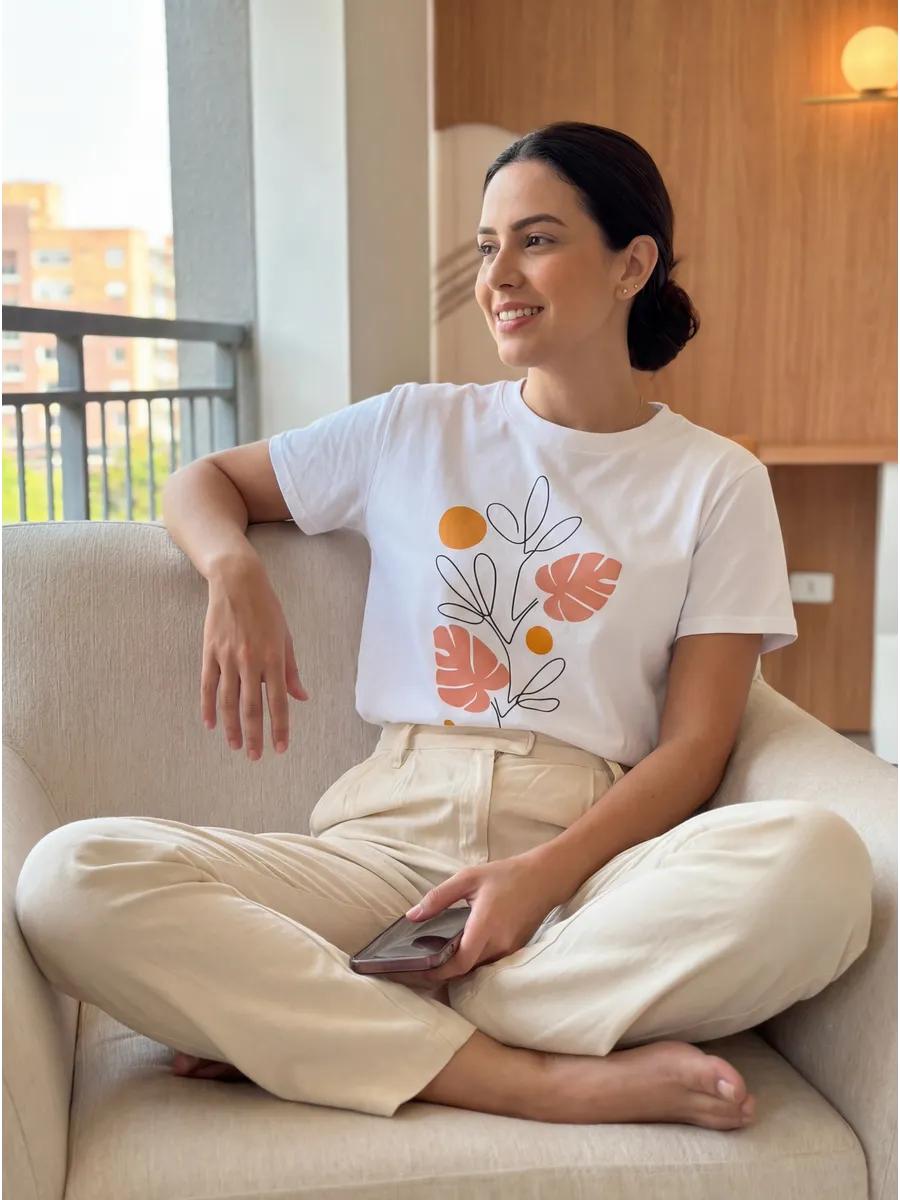 Oversized thick T-shirt with geometry flower print 4XL