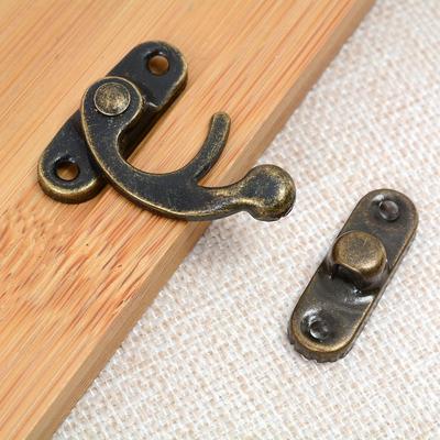 Eisen Holz Box Kleine Schnalle Schloss Horn Haken Schmuck Box Schloss Schnalle Drei Farben Optional Retro Möbel Hardware Zubehör