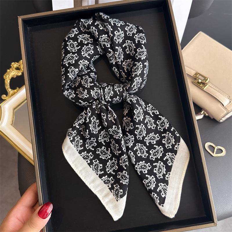 Classic Cashew Imitation Velvet Herringbone Pattern Cotton and Linen Small Square Scarf Silk Scarf Headscarf Shawl Sun Protection Scarf Women's Scarf