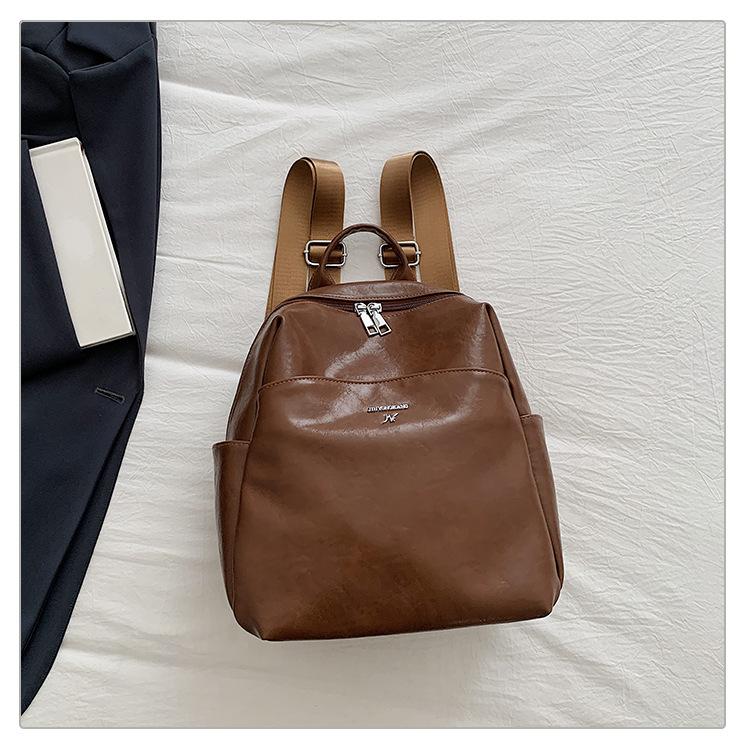 Simple and large-capacity travel backpack women's bag 2025 new fashion casual backpack retro student schoolbag