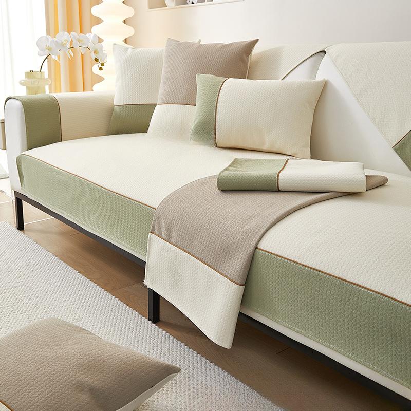 

Chenille Sofa Cover Modern Simple Non-Slip Leather Slipcover Universal Four Seasons Cushion Protector 70*70