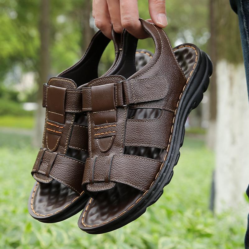 

Sandals genuine leather 2025 summer comfortable and versatile new dad breathable cool slippers casual versatile soft-soled beach shoes 44 темно-коричневого