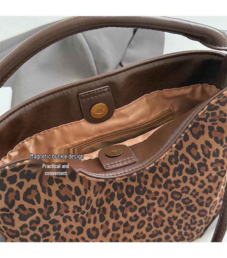 Retro Suede Crossbody Bag - Large Capacity Tote for Autumn/Winter