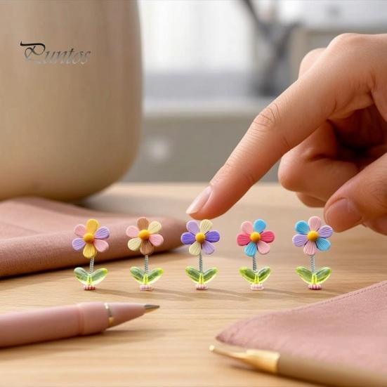 Small Car Dashboard Figurine Spring Wobbly Flower Ornament, Shaking Head Sunflower Interior Decor, Cute Decorations for Rearview Mirror And