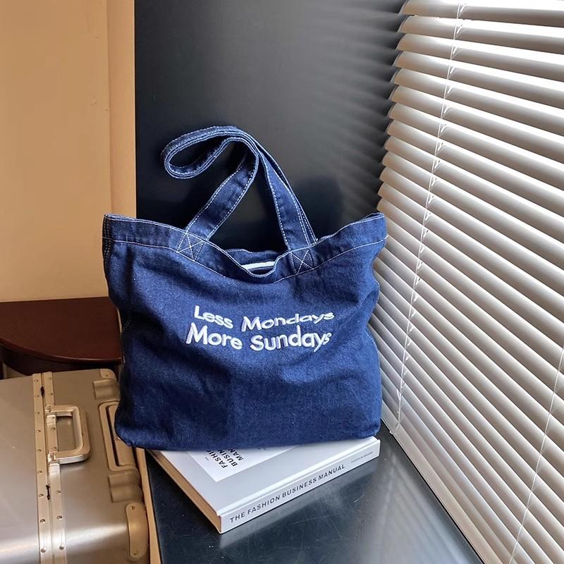Denim Canvas Large-capacity Bag Women's New Fashion Shoulder Bag Fashion Outdoor Commuter Tote Bag