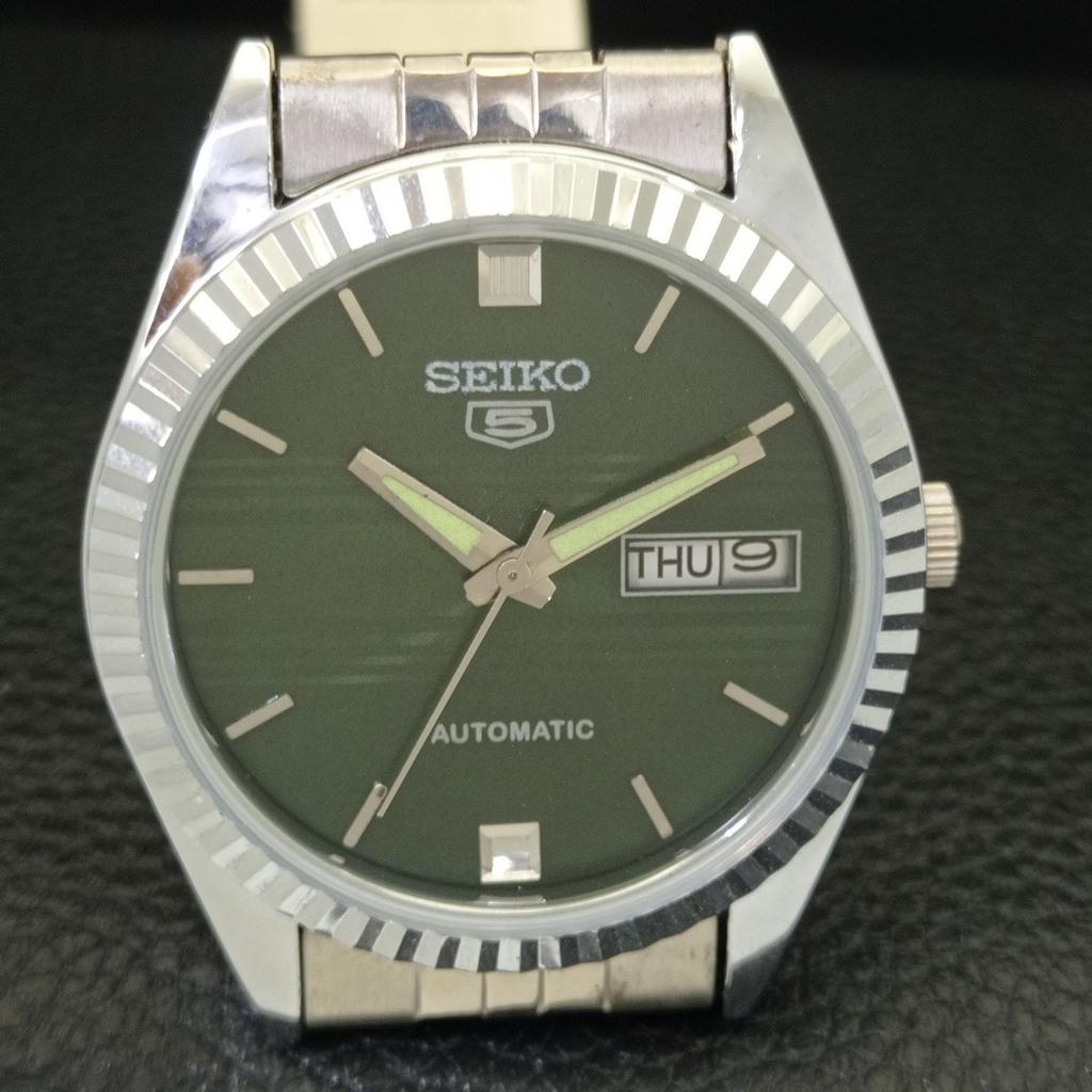 JAPAN VINTAGE REFURBISHED SEIKO 5 AUTOMATIC 6309A MENS GREEN WATCH a701717-5 R206c-a701717
