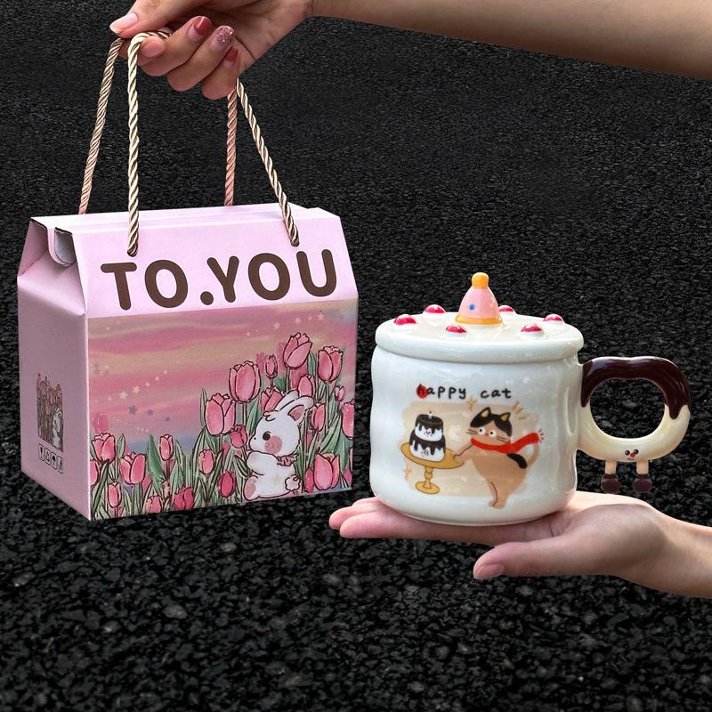 Birthday gift girls creative ceramic mug with lid cute cake student water cup