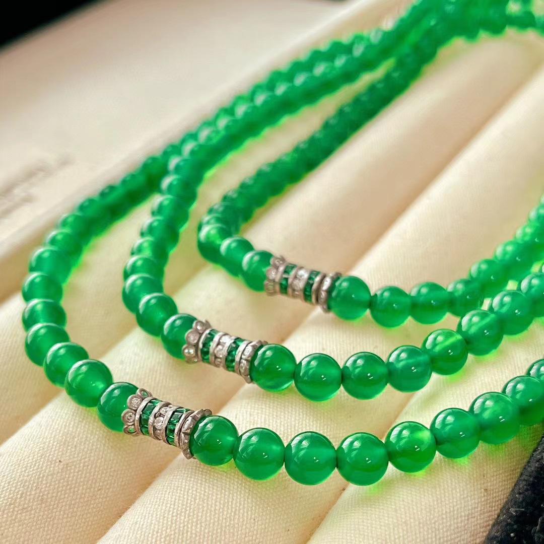 Vintage Natural Vitreous Emperor Green Yang Green Chalcedony Agate Necklace 925 Silver Buckle