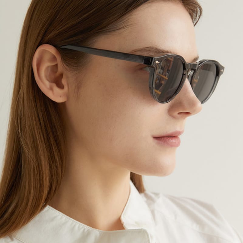 

One Brilliant Tyler-OB333-Black FREE