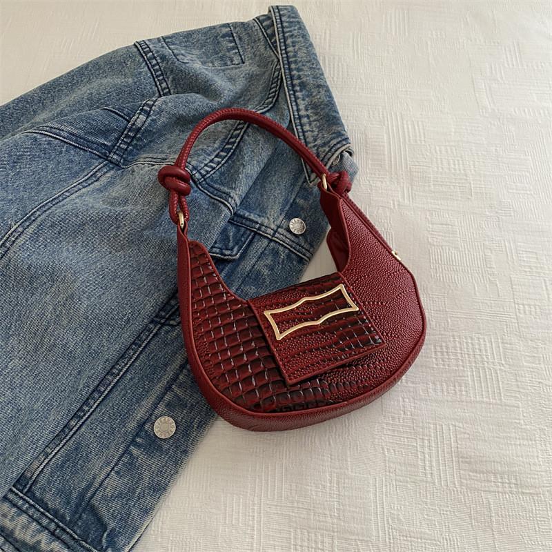 

Sleek 2024 New Pu Leather Crossbody Bag Trendy Solid Color Vintage Style For Casual Use червоний