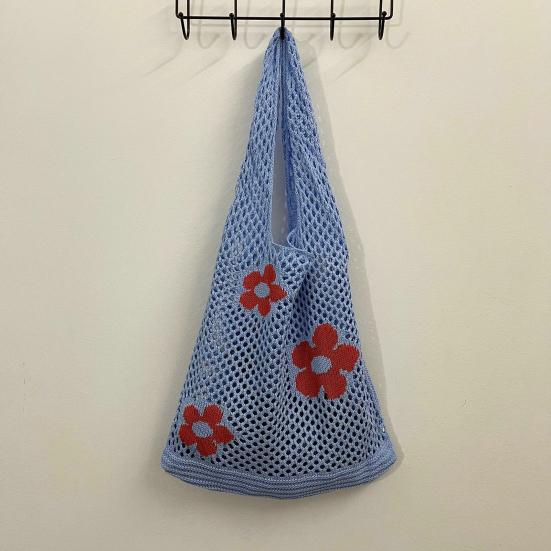 Stylová nákupní taška v zářivých barvách