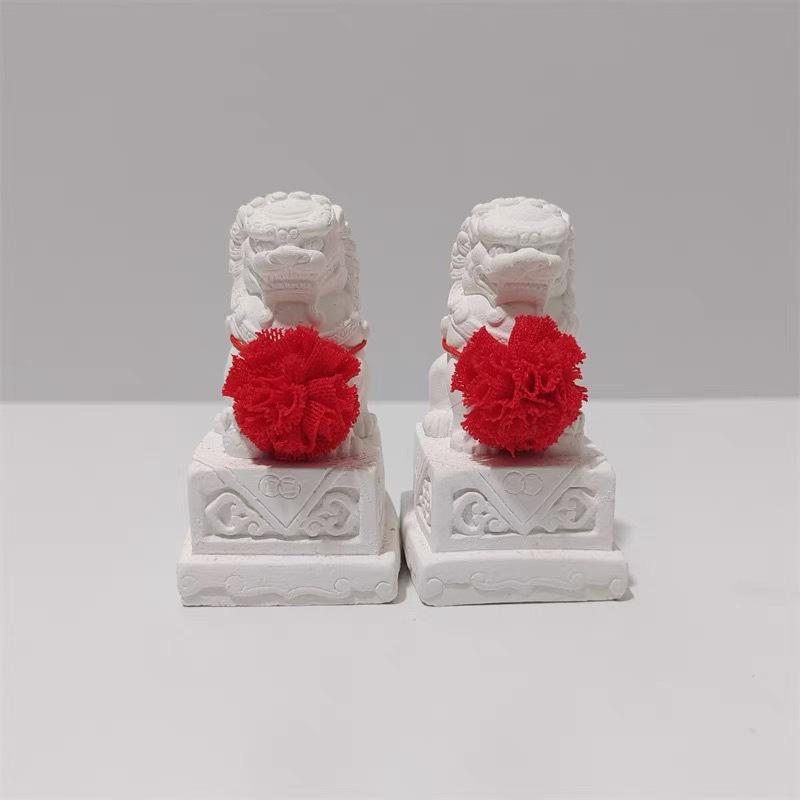 Mini Stone Lion Guardian: Auspicious Chinese Style Desktop Decoration for Housewarming
