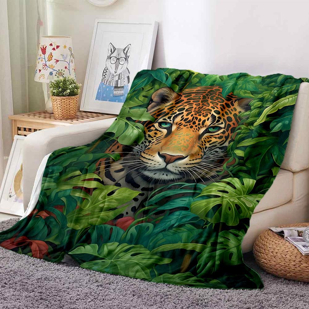 1pc Jungle Leopard Print Blanket Lightweight Flannel Blanket Throw Blanket For Sofa, Bed, Travel, Camping, Livingroom, Office, Couch, Chair, And Bed y