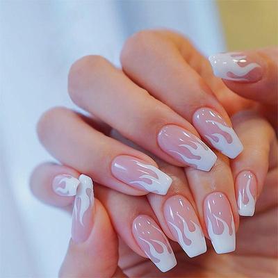 24 Stuks Kunstnagels Vlam Nep Nagels Glitter Franse Nagel Tips Mode Bevel Kunstnagels Nail Art Gereedschap met Lijm