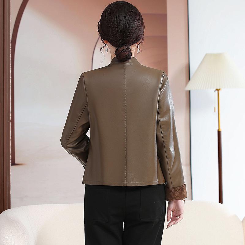 2025 Spring Fashion Washable Leather Jacket for Middle-Aged and Elderly Women